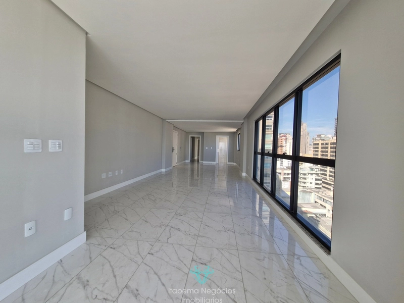Localizado na quadra do mar - Apartamento 3 suítes, 3 vagas, Itapema.: 42ª foto da galeria de imagens do imóvel
