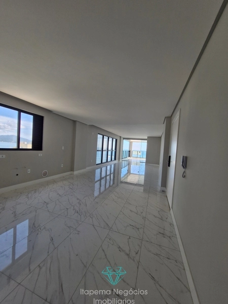 Localizado na quadra do mar - Apartamento 3 suítes, 3 vagas, Itapema.: 49ª foto da galeria de imagens do imóvel