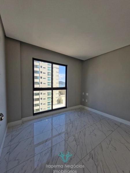 Localizado na quadra do mar - Apartamento 3 suítes, 3 vagas, Itapema.: 57ª foto da galeria de imagens do imóvel