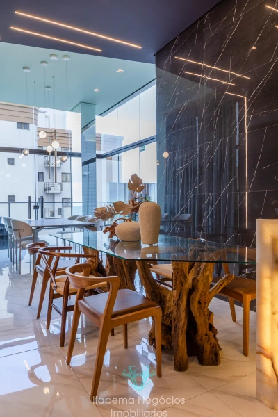 Localizado na quadra do mar - Apartamento 3 suítes, 3 vagas, Itapema.: 4ª foto da galeria de imagens do imóvel