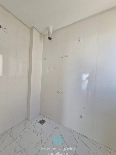 Localizado na quadra do mar - Apartamento 3 suítes, 3 vagas, Itapema.: 51ª foto da galeria de imagens do imóvel