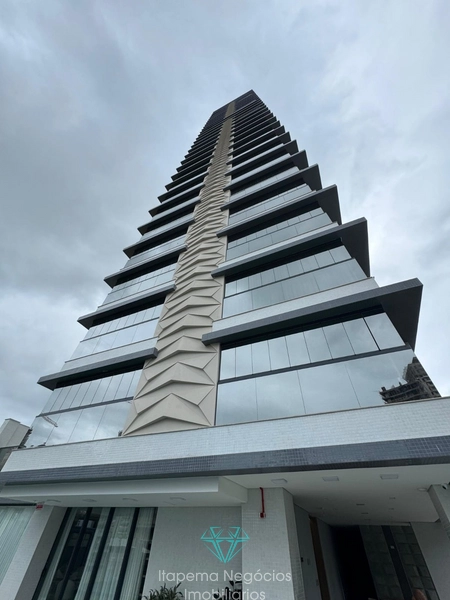Sofisticação e conforto , 3 Suítes 3 vaga - Centro de Itapema: 2ª foto da galeria de imagens do imóvel