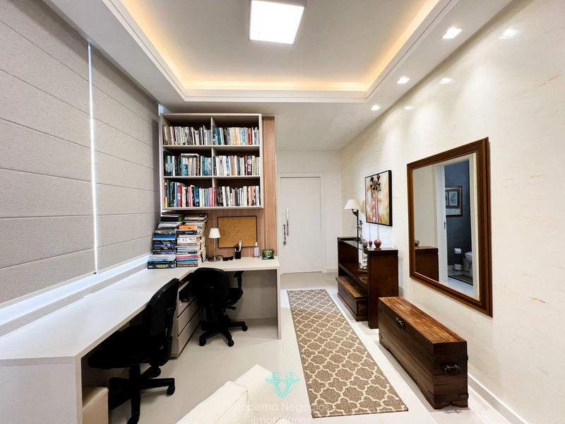 Apartamento com 3 suítes 2 vagas - Quadra mar, mobiliado e decorado.: 3ª foto da galeria de imagens do imóvel