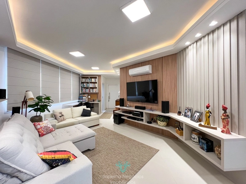 Apartamento com 3 suítes 2 vagas - Quadra mar, mobiliado e decorado.: 1ª foto da galeria de imagens do imóvel