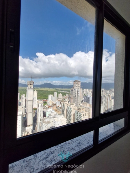 Luxo e Conforto Frente à Avenida Nereu Ramos em Itapema, SC: 52ª foto da galeria de imagens do imóvel