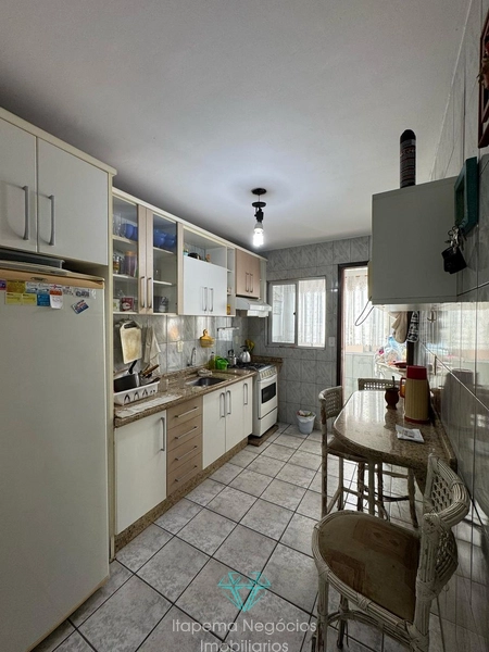Apartamento com 3 dormitórios, 1 suíte. Meia Praia: 16ª foto da galeria de imagens do imóvel