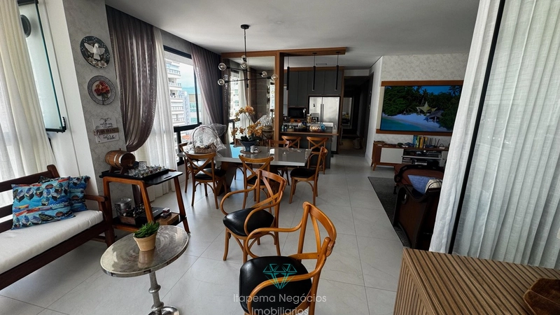 Apartamento 3 Dormitórios (3 Suítes) em Itapema. Mobiliado e decorado.: 2ª foto da galeria de imagens do imóvel