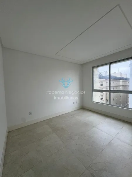BELÍSSIMO APARTAMENTO A 60 METROS DO MAR.: 20ª foto da galeria de imagens do imóvel