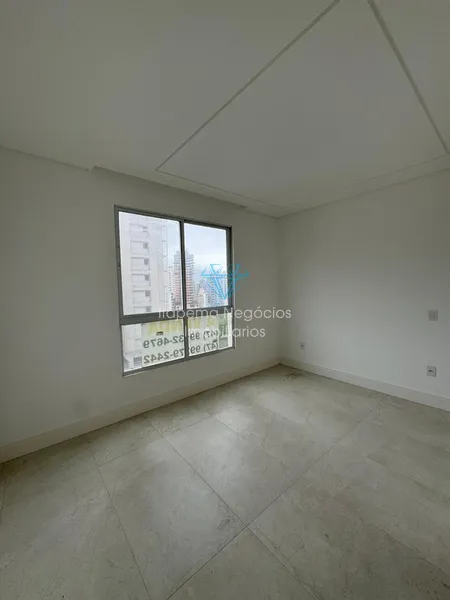 BELÍSSIMO APARTAMENTO A 60 METROS DO MAR.: 18ª foto da galeria de imagens do imóvel