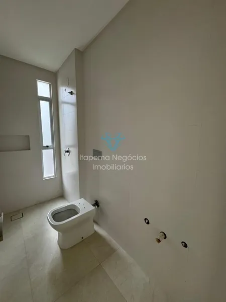 BELÍSSIMO APARTAMENTO A 60 METROS DO MAR.: 19ª foto da galeria de imagens do imóvel