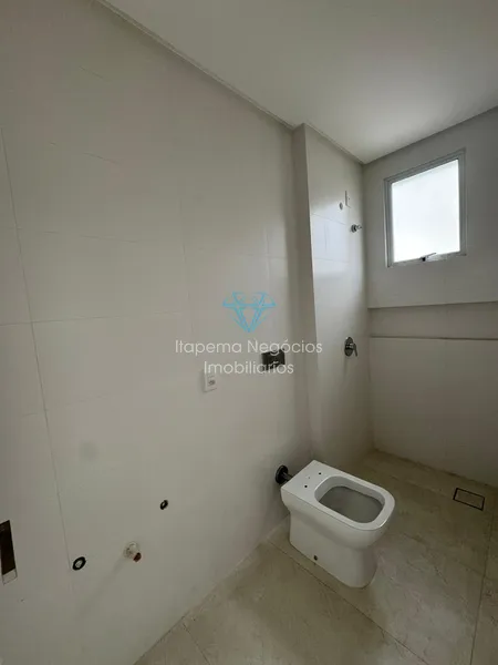 BELÍSSIMO APARTAMENTO A 60 METROS DO MAR.: 23ª foto da galeria de imagens do imóvel