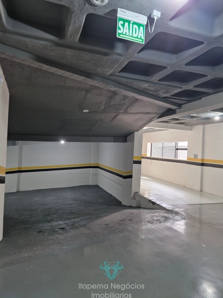 Sinta a experiência de morar aqui, mobiliado 3 suítes - Meia Praia: 33ª foto da galeria de imagens do imóvel