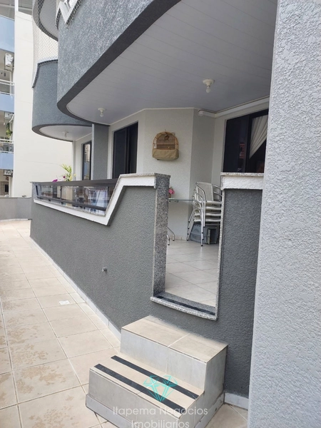 Apartamento Diferenciado na Meia Praia – Itapema!: 1ª foto da galeria de imagens do imóvel