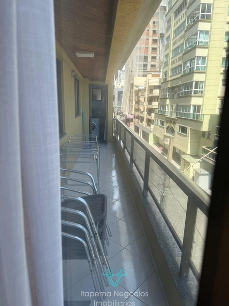 Apartamento em ótima localização com 4 quartos, Mobiliado - Quadra mar: 5ª foto da galeria de imagens do imóvel