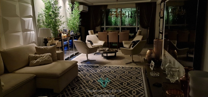 Apartamento 4 Dormitórios Sendo 4 Suítes - Frente para o mar.: 17ª foto da galeria de imagens do imóvel