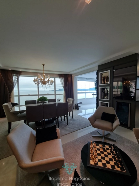 Apartamento 4 Dormitórios Sendo 4 Suítes - Frente para o mar.: 9ª foto da galeria de imagens do imóvel