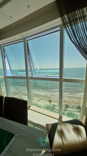 Apartamento 4 Dormitórios Sendo 4 Suítes - Frente para o mar.: 10ª foto da galeria de imagens do imóvel