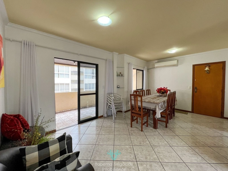Apartamento com 3 Quartos à venda, 1 vaga - Meia Praia: 9ª foto da galeria de imagens do imóvel