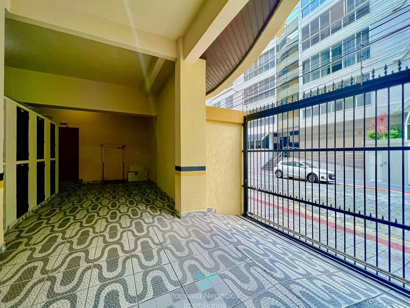 Apartamento com 3 Quartos à venda, 1 vaga - Meia Praia: 25ª foto da galeria de imagens do imóvel