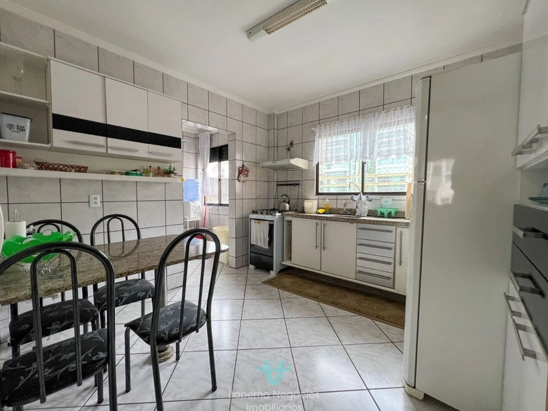 Apartamento com 3 Quartos à venda, 1 vaga - Meia Praia: 6ª foto da galeria de imagens do imóvel