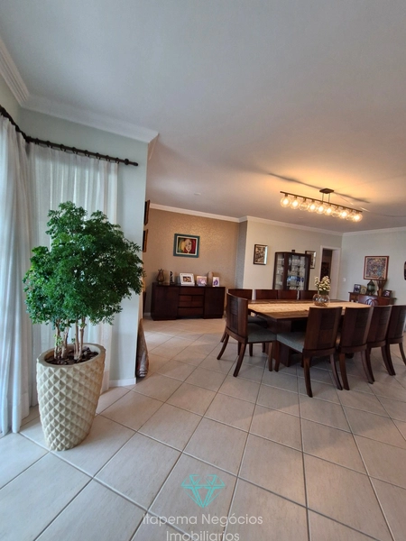 Apartamento Frente Mar em Itapema: 8ª foto da galeria de imagens do imóvel