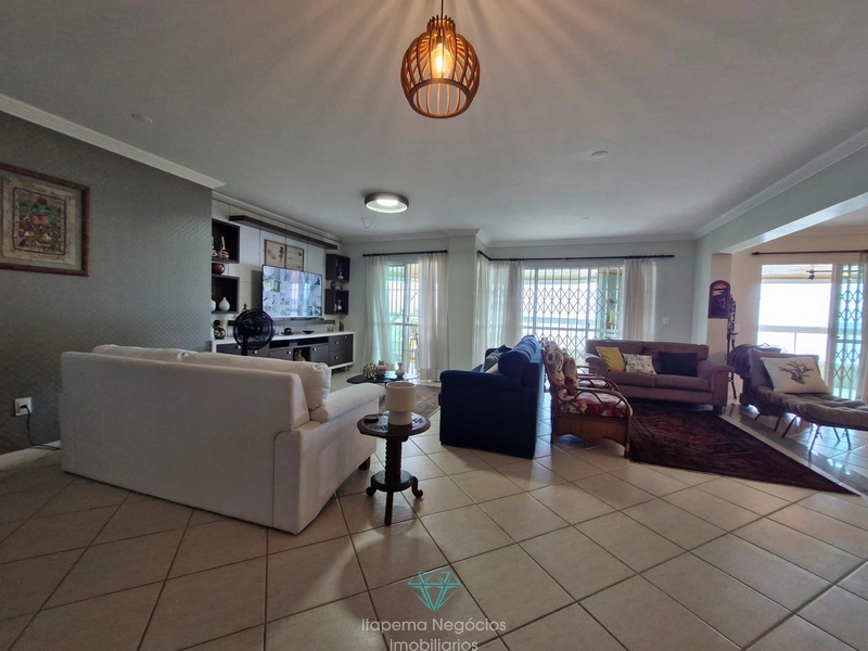 Apartamento Frente Mar em Itapema: 15ª foto da galeria de imagens do imóvel