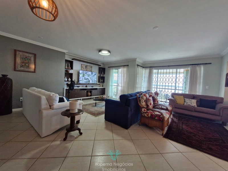 Apartamento Frente Mar em Itapema: 14ª foto da galeria de imagens do imóvel