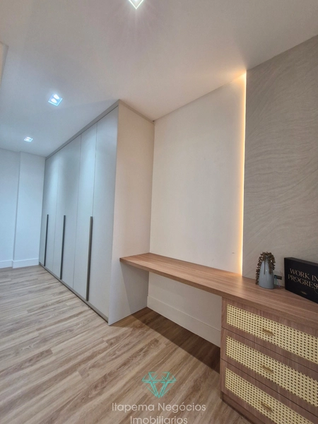 4 suítes 3 vagas - Mobiliado e decorado com vista mar.: 45ª foto da galeria de imagens do imóvel