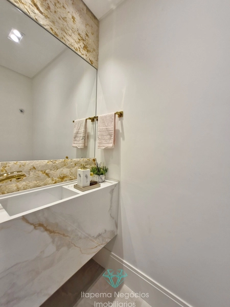 4 suítes 3 vagas - Mobiliado e decorado com vista mar.: 27ª foto da galeria de imagens do imóvel