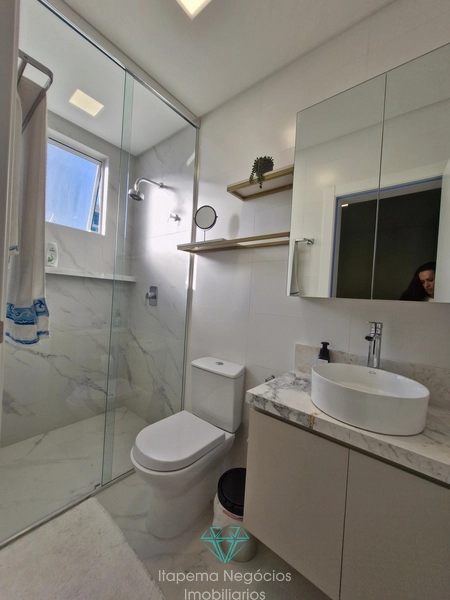 4 suítes 3 vagas - Mobiliado e decorado com vista mar.: 36ª foto da galeria de imagens do imóvel