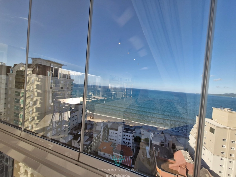 4 suítes 3 vagas - Mobiliado e decorado com vista mar.: 22ª foto da galeria de imagens do imóvel