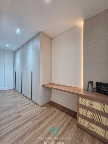 4 suítes 3 vagas - Mobiliado e decorado com vista mar.: 47ª foto da galeria de imagens do imóvel