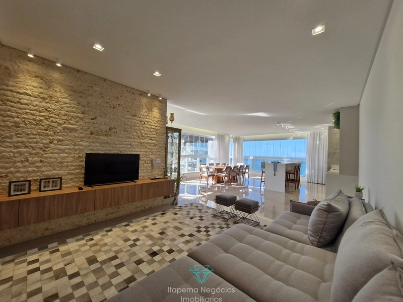 4 suítes 3 vagas - Mobiliado e decorado com vista mar.: 3ª foto da galeria de imagens do imóvel