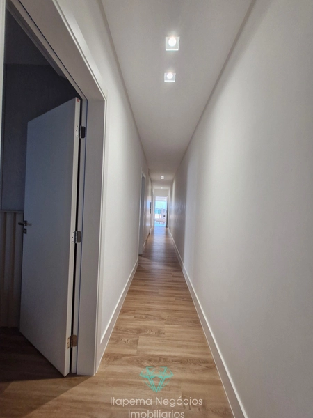 4 suítes 3 vagas - Mobiliado e decorado com vista mar.: 30ª foto da galeria de imagens do imóvel