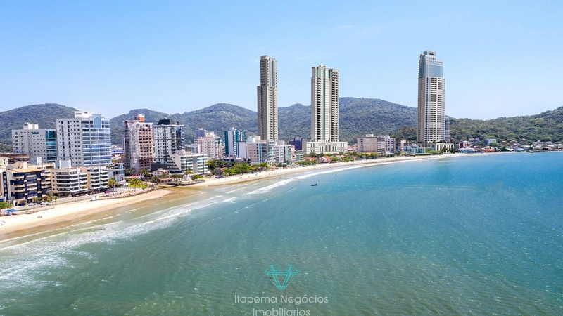 Apartamento de alto luxo e, com um cenário de beleza única, 04 Suítes.: 9ª foto da galeria de imagens do imóvel
