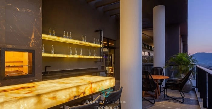 APARTAMENTO FINAMENTE MOBILIADO COM 4 SUITES - ITAPEMA, MEIA PRAIA!: 22ª foto da galeria de imagens do imóvel