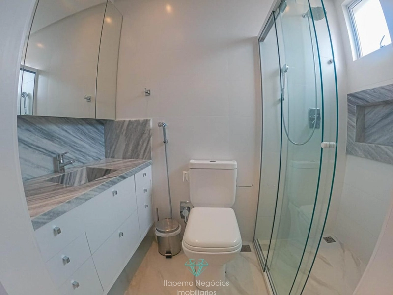 Apartamento 3 Dormitórios, sendo 3 Suítes - Pereque: 21ª foto da galeria de imagens do imóvel
