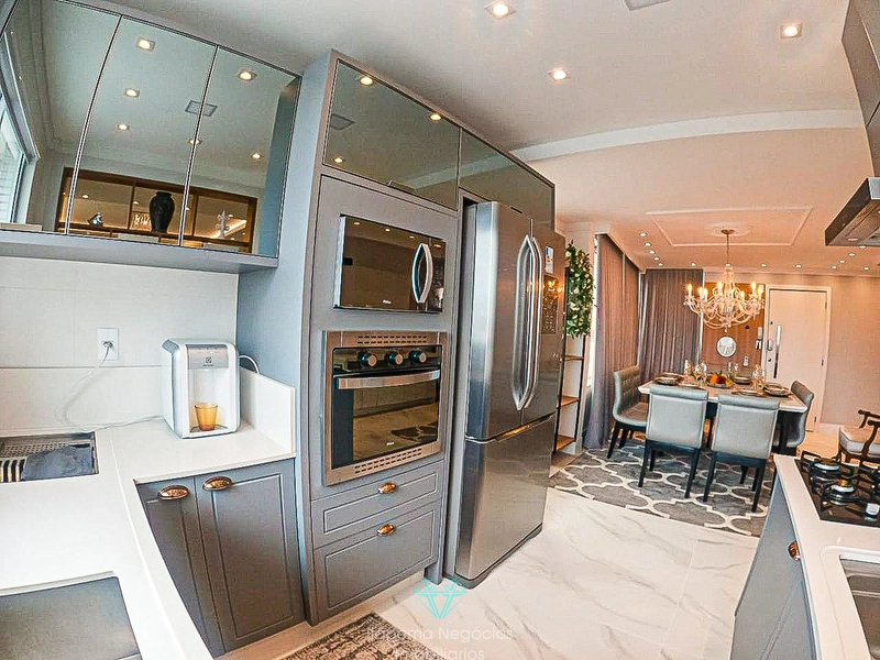 Apartamento 3 Dormitórios, sendo 3 Suítes - Pereque: 13ª foto da galeria de imagens do imóvel