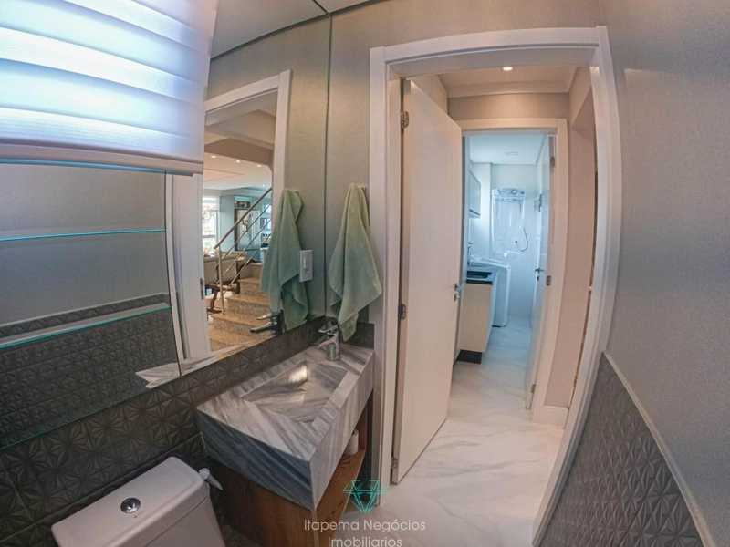Apartamento 3 Dormitórios, sendo 3 Suítes - Pereque: 26ª foto da galeria de imagens do imóvel