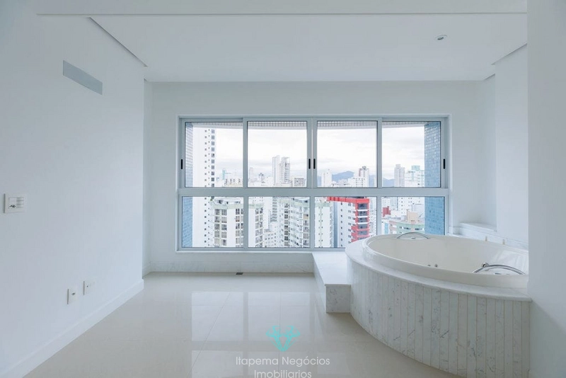 Viva o luxo que esse Duplex tem a oferecer.: 18ª foto da galeria de imagens do imóvel