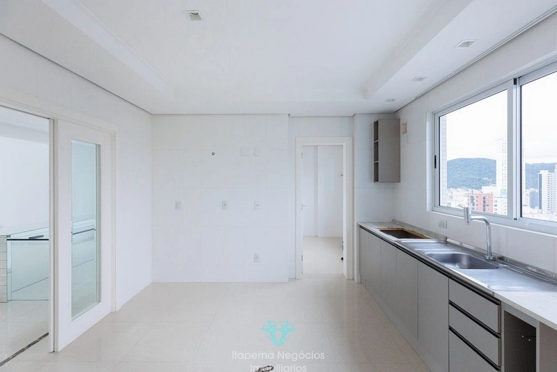 Viva o luxo que esse Duplex tem a oferecer.: 16ª foto da galeria de imagens do imóvel