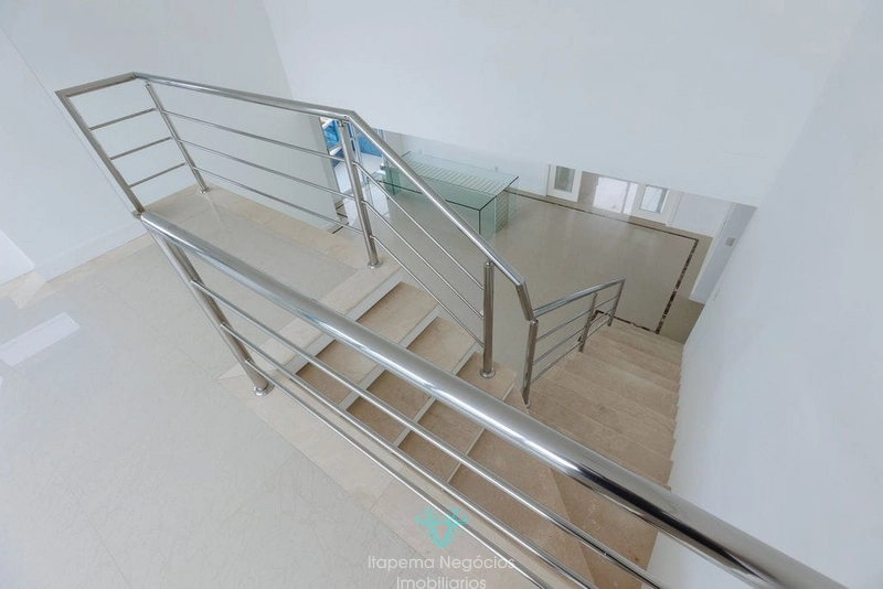 Viva o luxo que esse Duplex tem a oferecer.: 8ª foto da galeria de imagens do imóvel