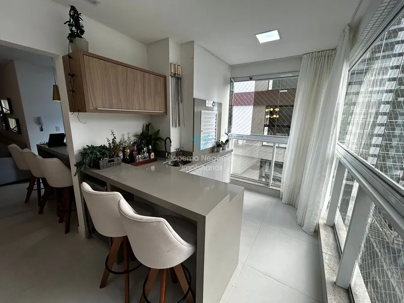 Luxuoso Apartamento Quadra Mar com 03 Suítes e 03 Vagas.: 1ª foto da galeria de imagens do imóvel