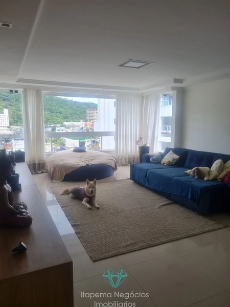 duplex mobiliado com 3 quartos e 2 vagas no Morretes: 2ª foto da galeria de imagens do imóvel