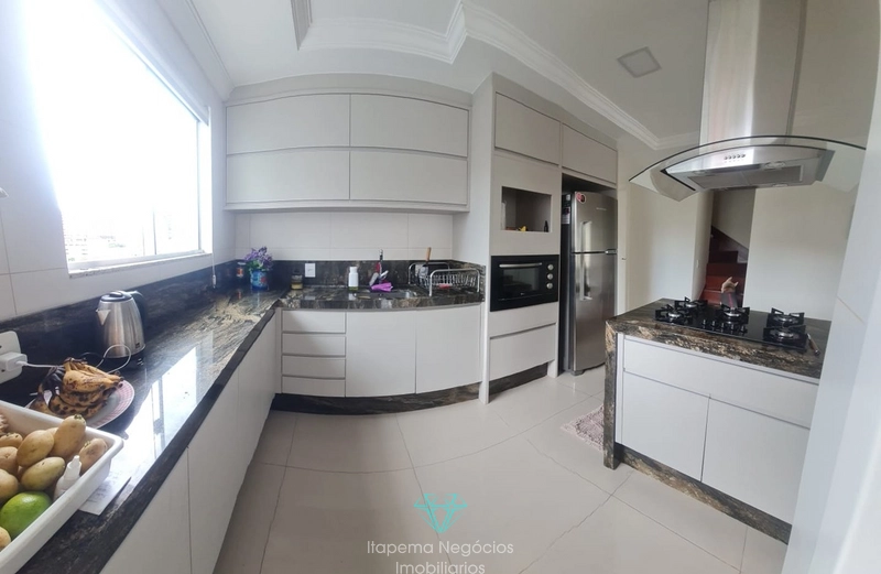 duplex mobiliado com 3 quartos e 2 vagas no Morretes: 9ª foto da galeria de imagens do imóvel