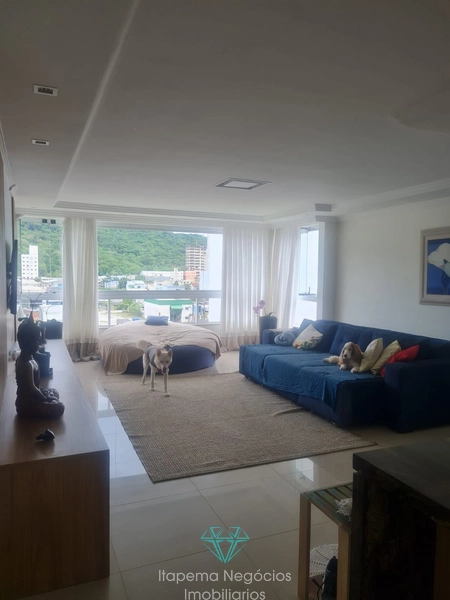 duplex mobiliado com 3 quartos e 2 vagas no Morretes: 3ª foto da galeria de imagens do imóvel