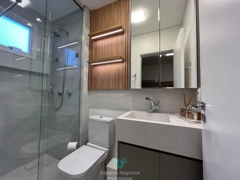 Apartamento 03 suítes, e 02 vagas- Meia Praia: 25ª foto da galeria de imagens do imóvel