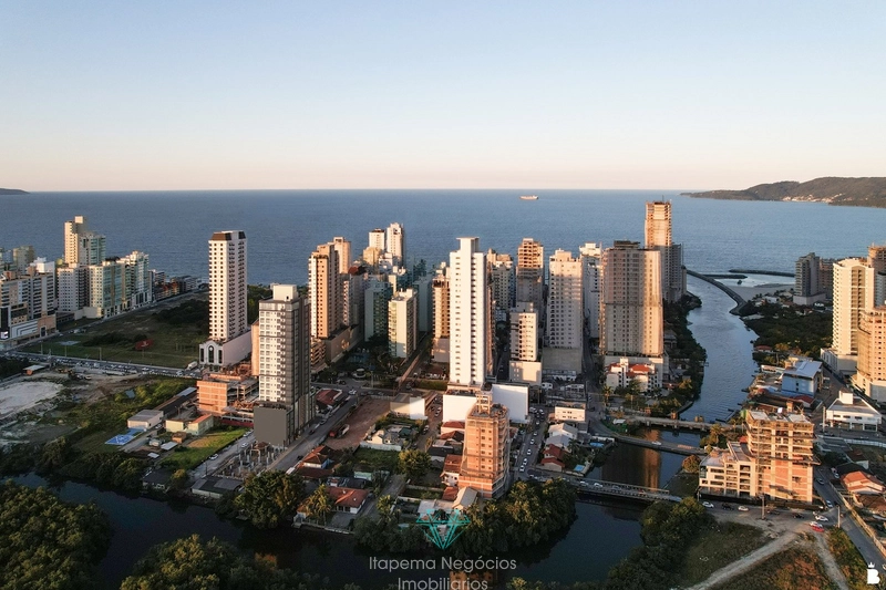 Apartamento 4 suítes com 160m² privativos e localização privilegiada: 6ª foto da galeria de imagens do imóvel