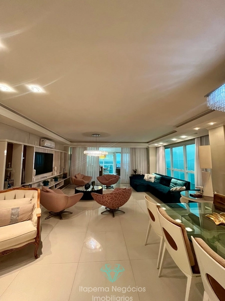 Apartamento com 04 Suítes Finamente Mobiliado, com vista mar: 7ª foto da galeria de imagens do imóvel