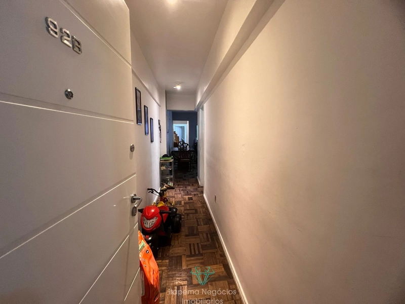 Apartamento frente mar a venda no centro de Balneário Camboriú: 2ª foto da galeria de imagens do imóvel
